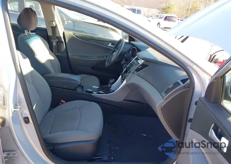 2013 Hyundai Sonata Gls z USA, uszkodzony, nr VIN 5NPEB4AC9DH764261